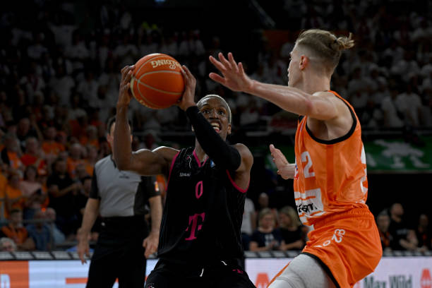 和三分球效 和三分球效