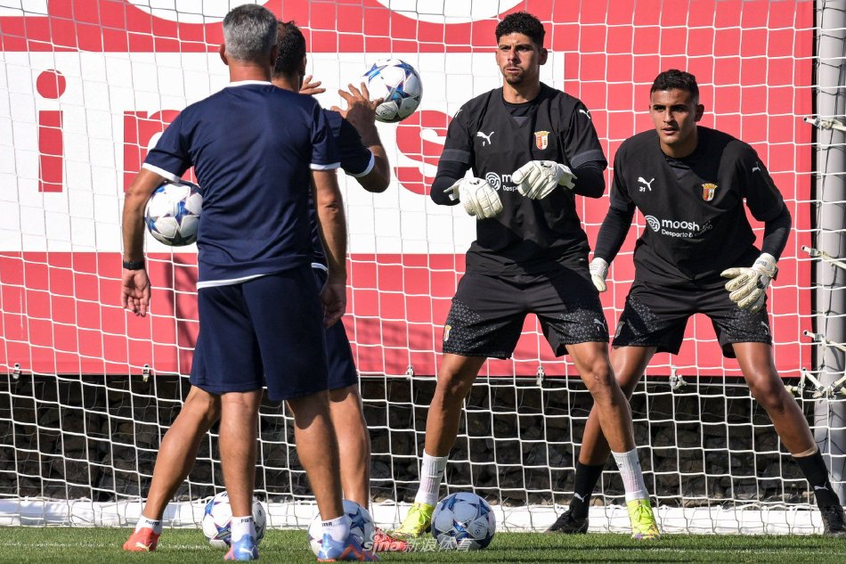 国足尊严战 国足尊严战